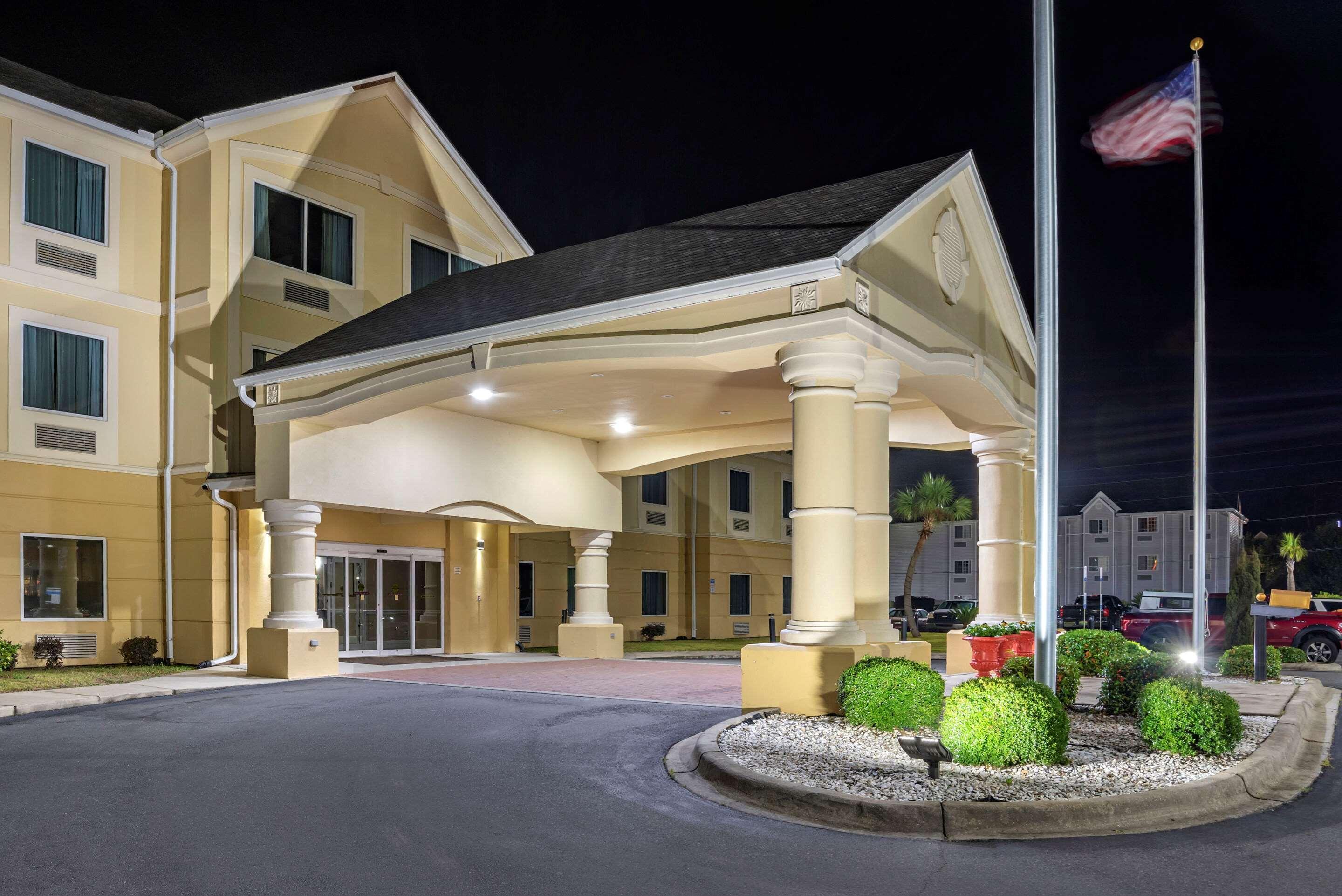 Comfort Inn & Suites Marianna I-10 Luaran gambar